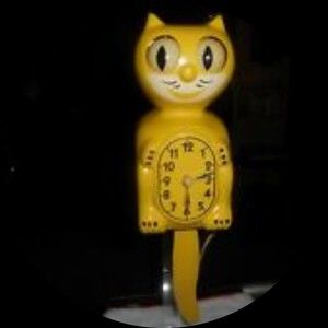 Meet your Posher, Laurie